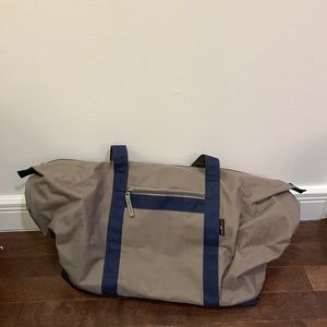 Travel bag